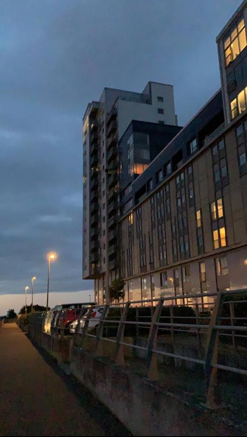 Beautiful Modern Sea-Side Apartment In The City Edinburgh Exteriér fotografie